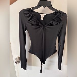 H&M🖤 Black Bodysuit